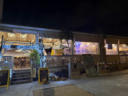 Key Largo Fisheries Backyard Cafe